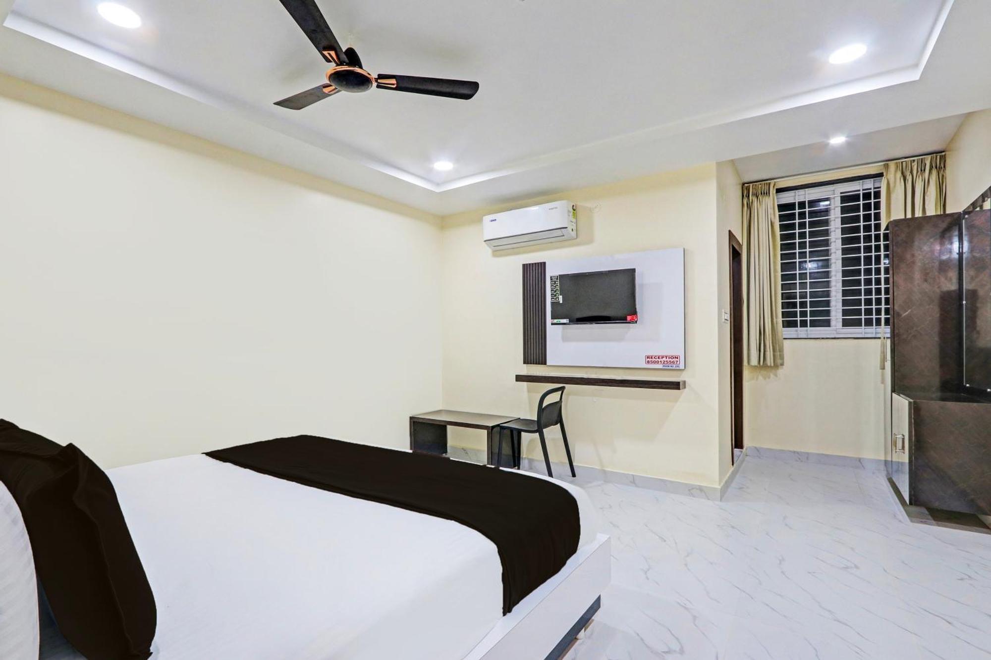 Super Hotel O Sri Vishnu Residency Kottapalli Esterno foto